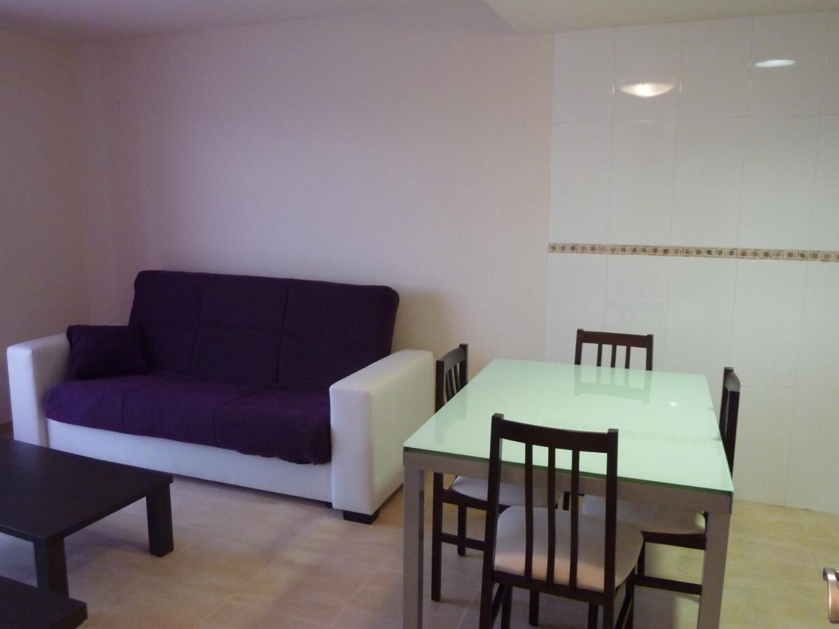 Apartamentos Deluxe Peñíscola Szoba fotó