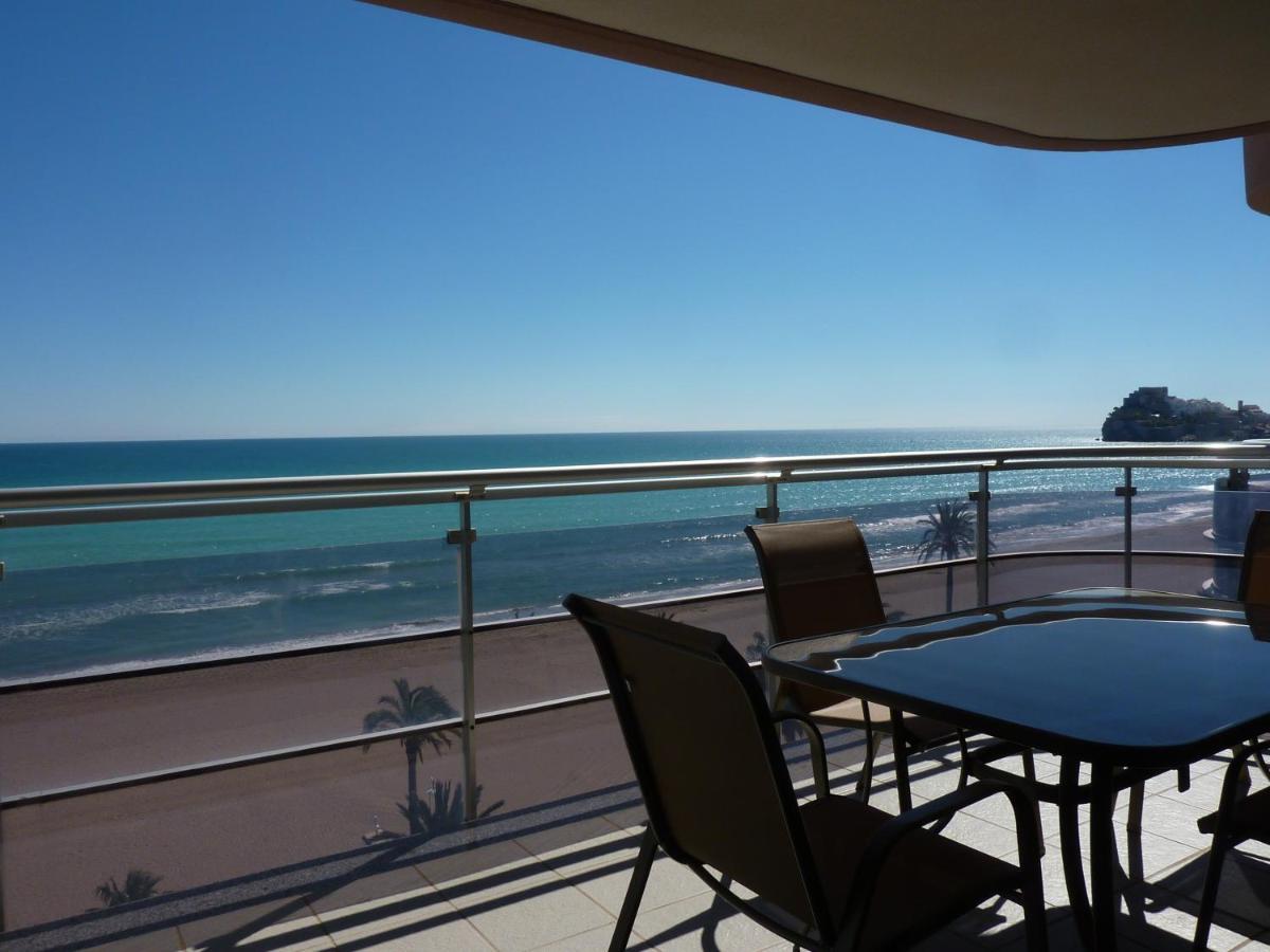 Apartamentos Deluxe Peñíscola Szoba fotó